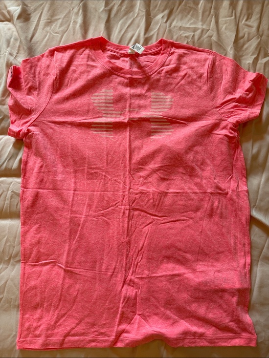 Under Armour Tops - Under Armour Women's Short Sleeve Tee Pink Coral